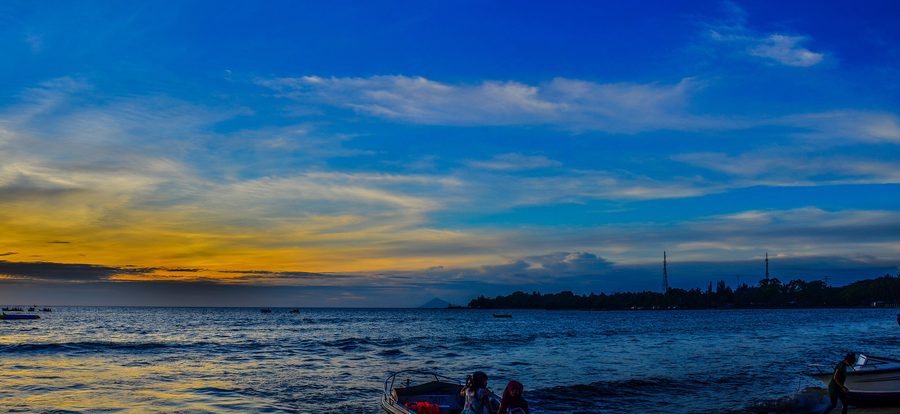 Strandküste von Tanjung Lesung in Pandeglang, Banten