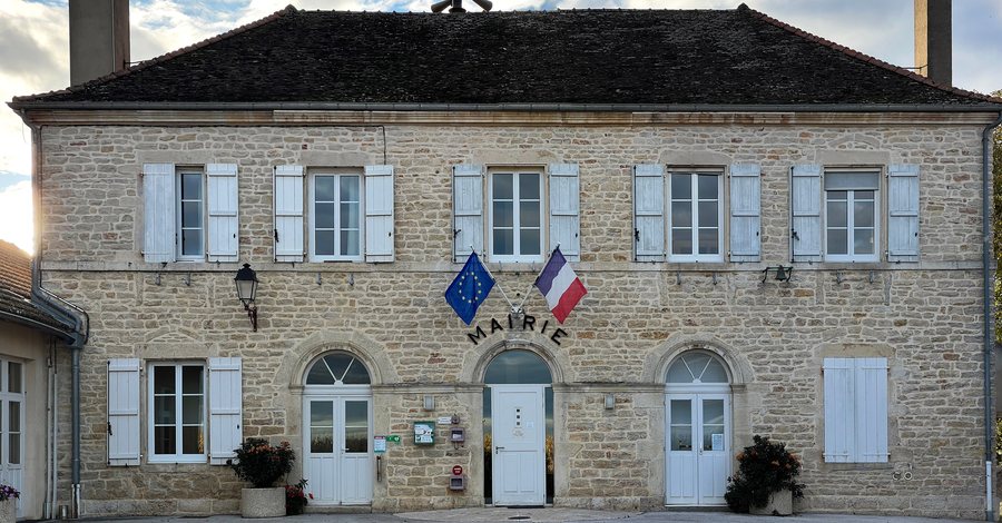 File:Mairie - Gigny-sur-Saône (FR71) - 2024-10-02 - 3.jpg