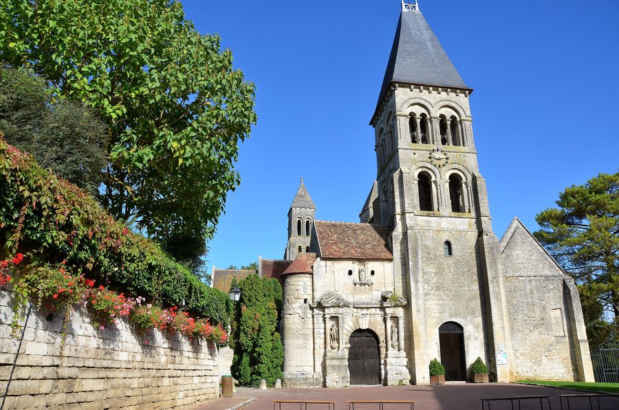 File:Morienval (Oise) - Abbaye Notre-Dame - Eglise Saint-Denis.jpg