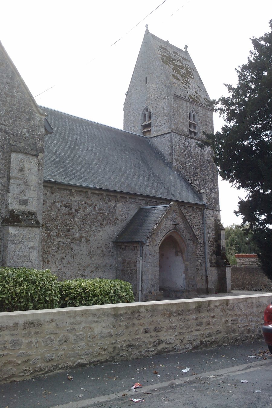 File:Saint-Hilaire-Petitville - Église.jpg