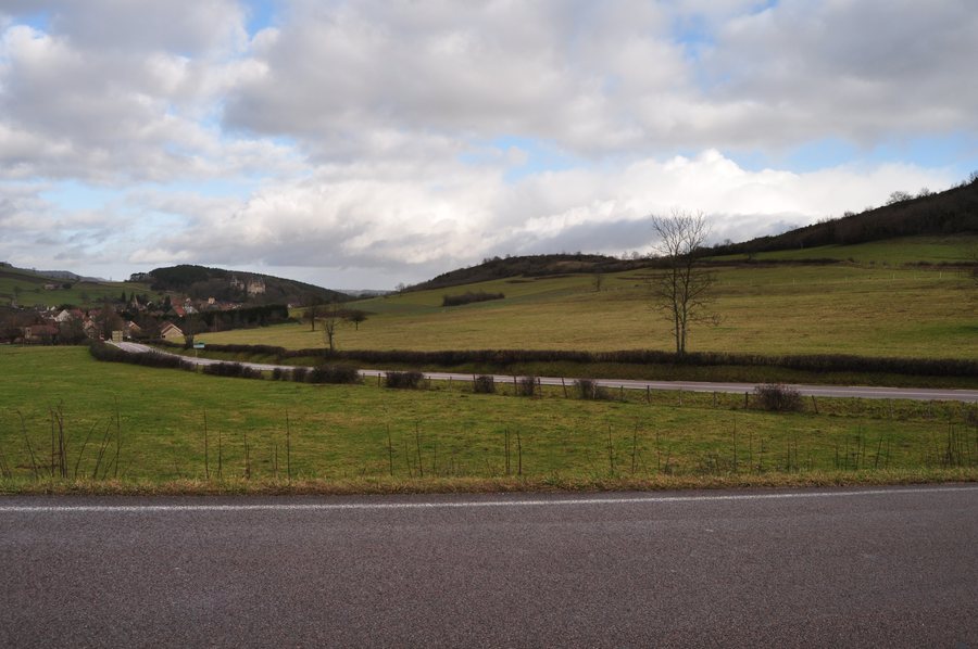 File:21340 La Rochepot, France - panoramio (1).jpg
