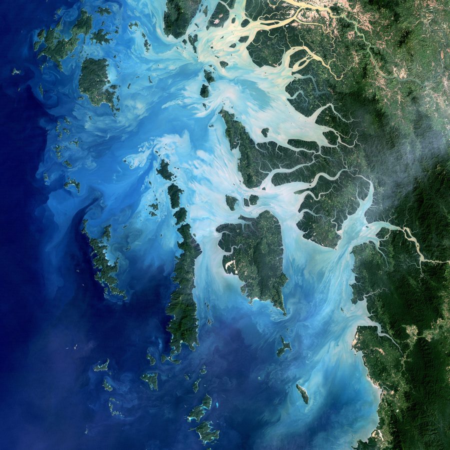 Satellitenaufnahme des Mergui-Archipels im Andamanensee, Myanmar