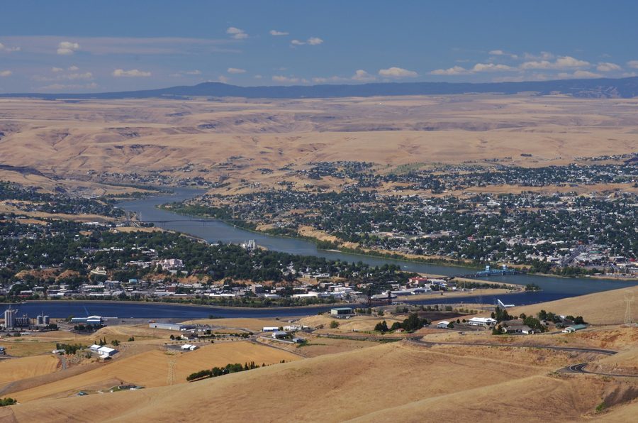 Confluenza del Clearwater River e dello Snake River presso Lewiston, Idaho