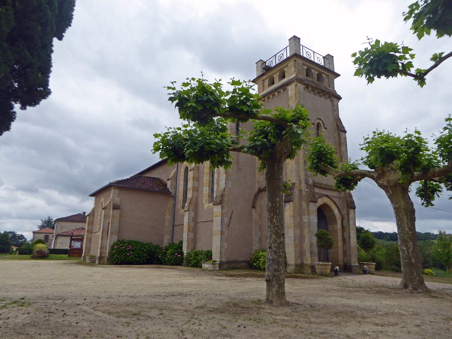 File:MAIGNAUT TAUZIA.jpg