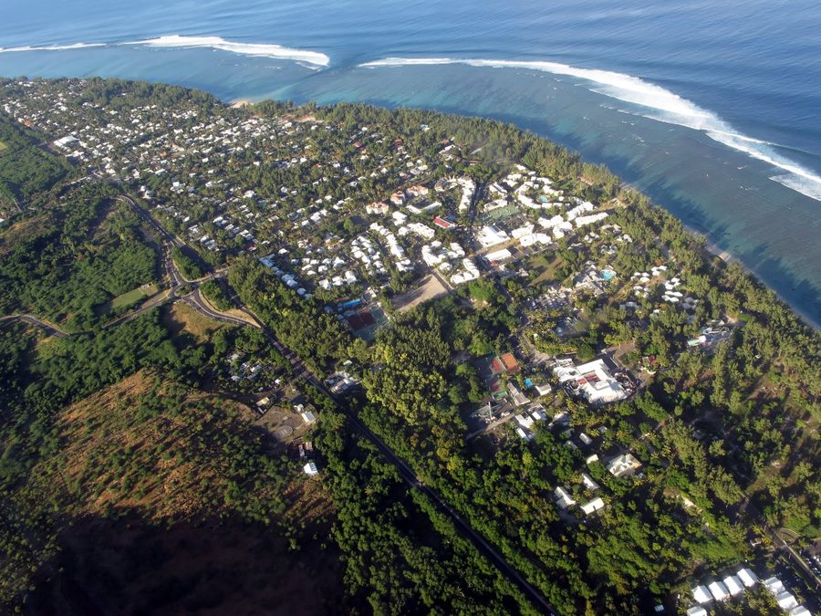 Strand und Lagune bei L’Hermitage in Saint-Gilles-les-Bains auf Réunion.