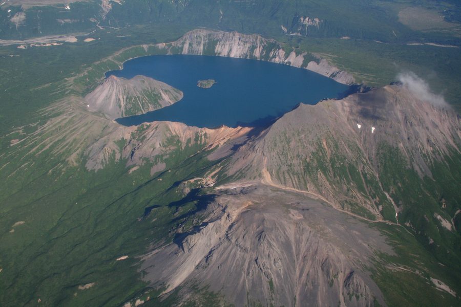 Alagnak Wild River nella natura selvaggia remota dell'Alaska