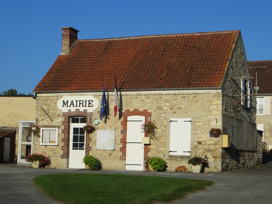 File:Antilly - Mairie.jpg