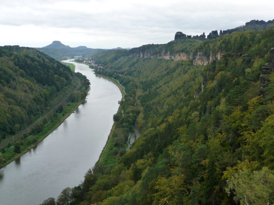 Vista dalla Kleinen Bastei presso Schmilka sull’Elba