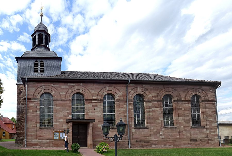 Dorfkirche St. Bartholomäus in Hohengandern, Außenansicht von Süden