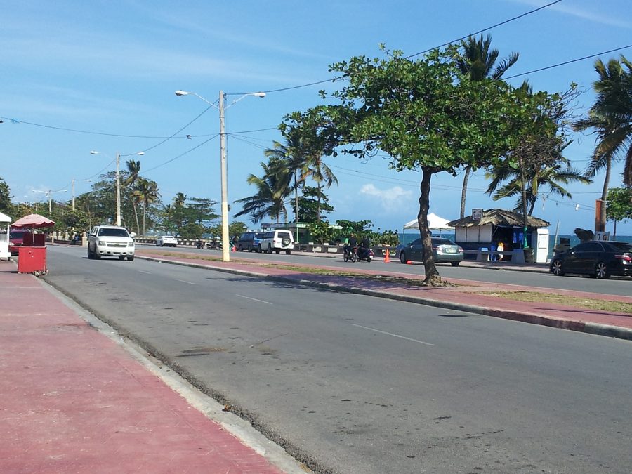 Boulevard am Malecón von San Pedro de Macorís