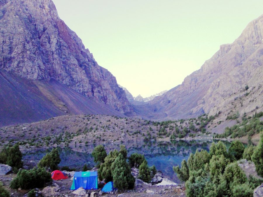 Monti Fan in Tagikistan con paesaggio montano