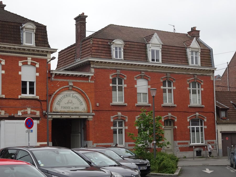 File:Seclin brasserie Lepoivre.jpg