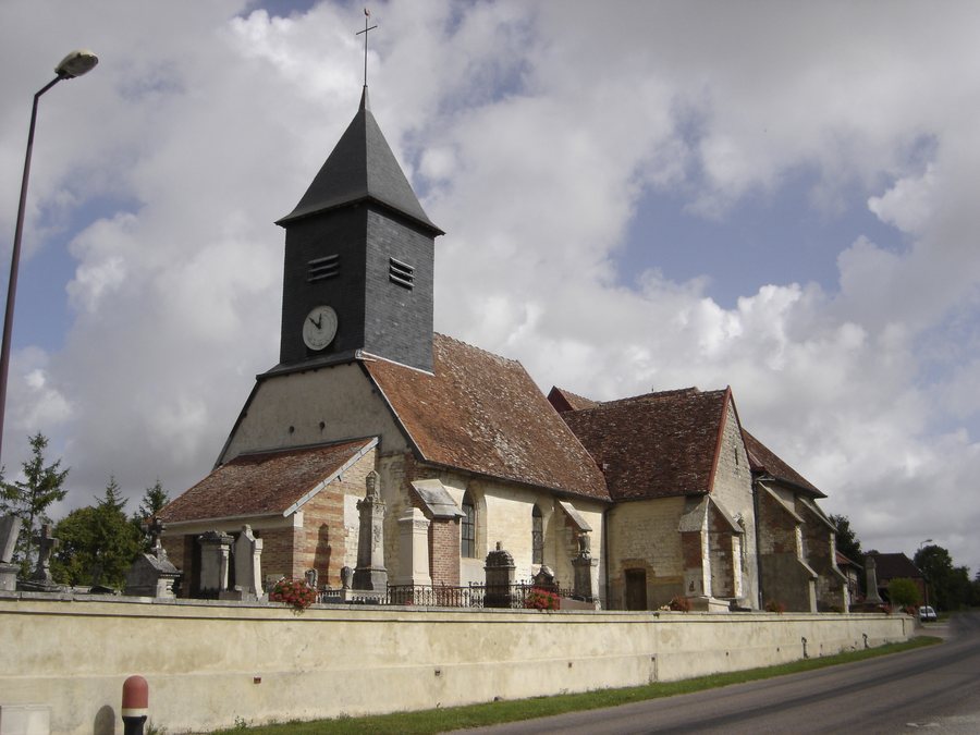 File:Laubressel église.JPG
