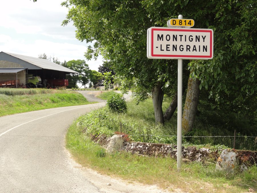 File:Montigny-Lengrain (Aisne) city limit sign.JPG