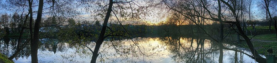Stagno a Jasnaja Poljana al tramonto
