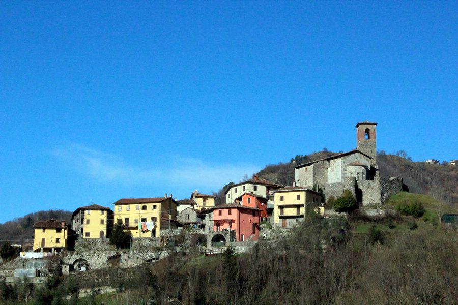 Panorama di Ceserana, una frazione di Fosciandora nella Garfagnana