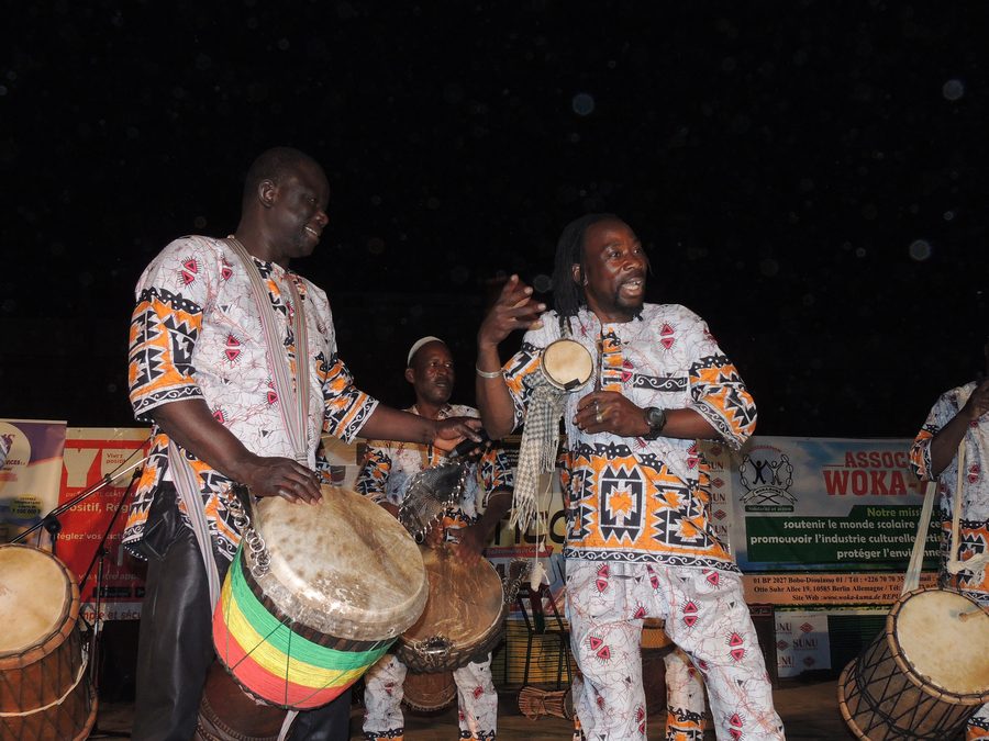 Scena musicale tradizionale in Burkina Faso