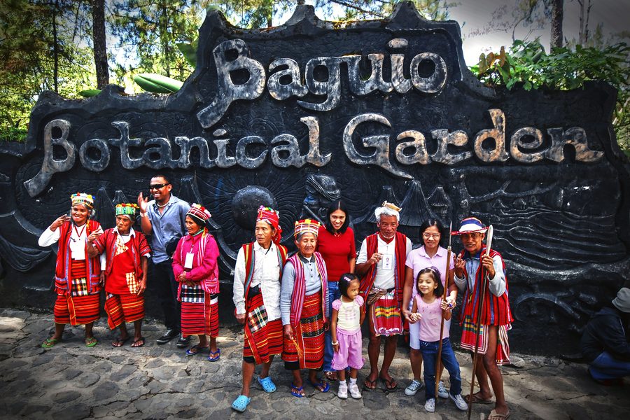 Giardino botanico di Baguio con aree verdi ed elementi della Cordillera