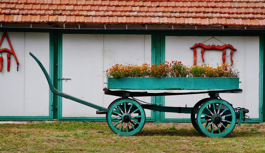 Scorcio del borgo di Pollenzo, frazione di Bra, in Piemonte