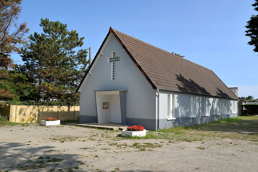 File:Chapelle de Denneville-Plage (Port-Bail-sur-Mer).jpg