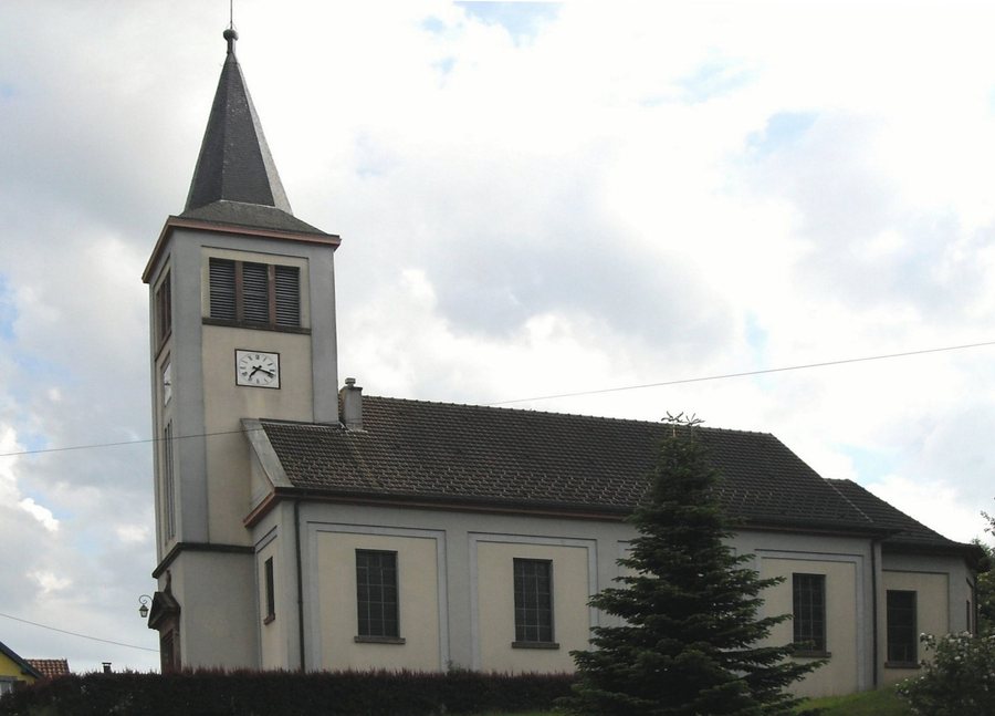 File:Ueberstrass, Eglise Sainte-Thérèse-de-l'enfant-Jésus.jpg