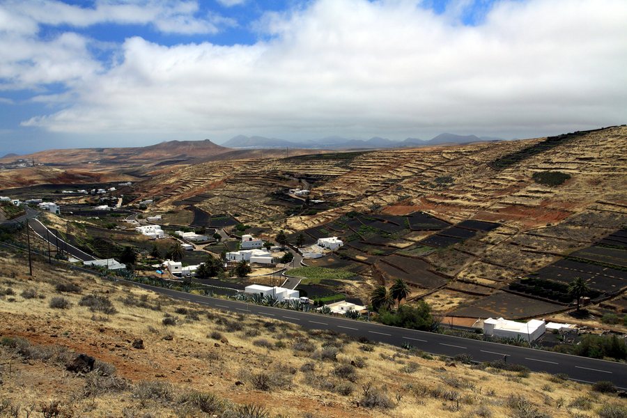 File:Los Valles on Lanzarote, June 2013 (1).jpg