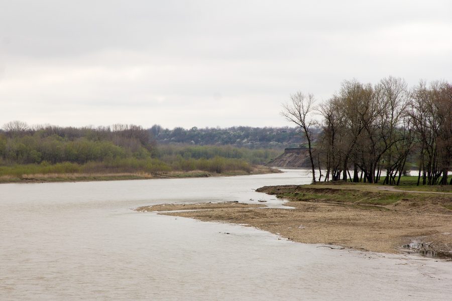 Fiume Kuban presso Uspenskoje nella regione di Krasnodar