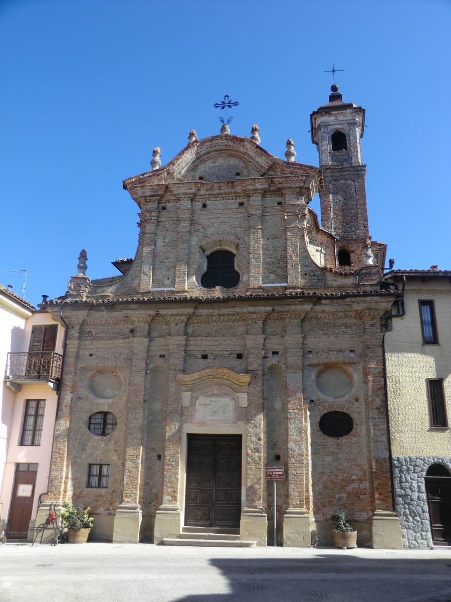 Edificio della confraternita di San Giovanni a Novello, Cuneo