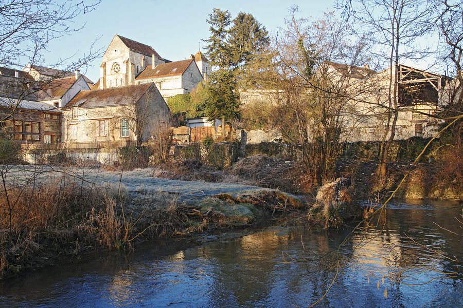 File:Sainte-Vertu F89 village IMF9346.jpg