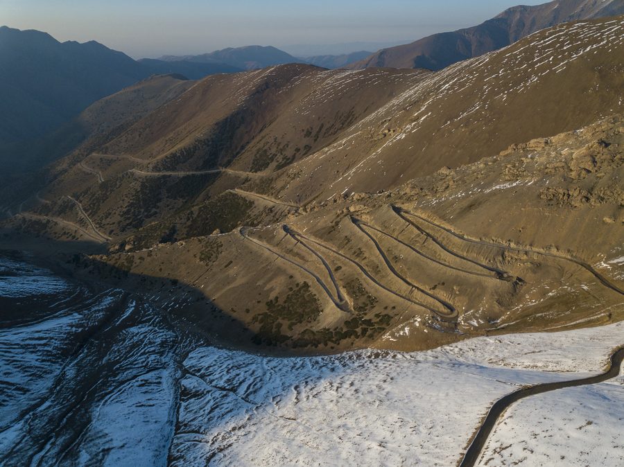 Blick vom Kara-Buura-Pass auf das Talas-Tal