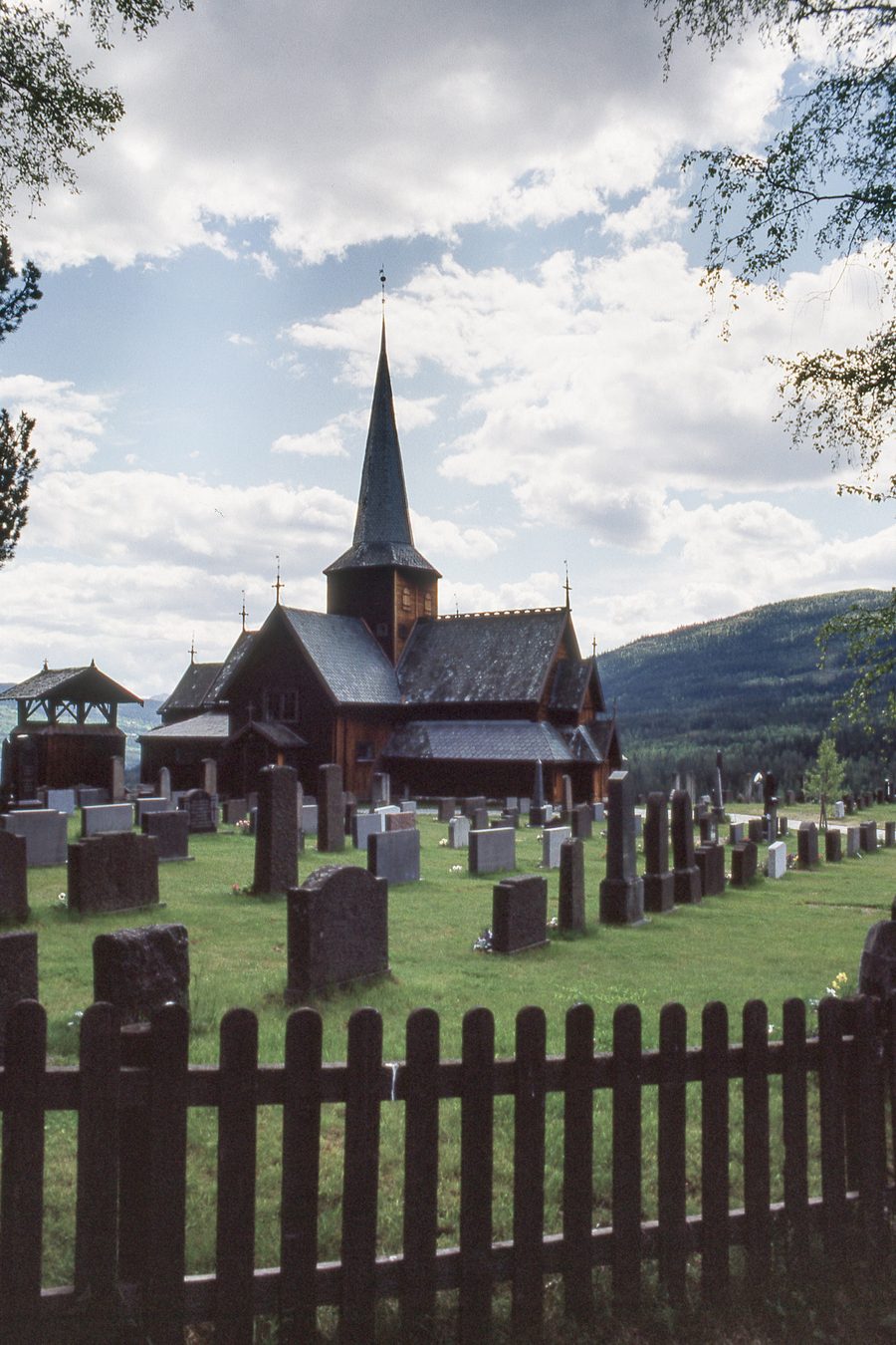 Chiesa a doghe di Hedalen a Sør-Aurdal, Innlandet, Norvegia