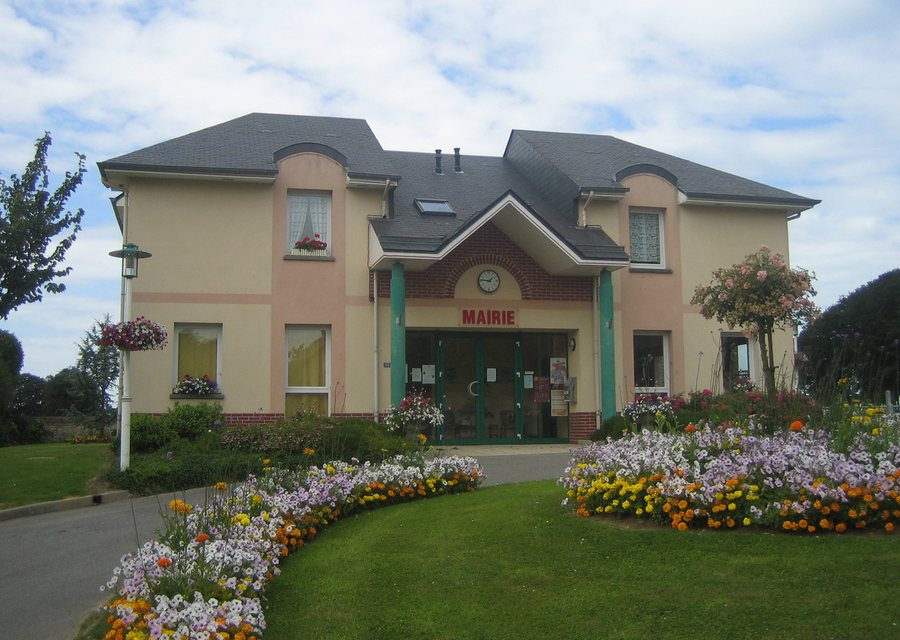 File:Maniquerville Mairie.JPG
