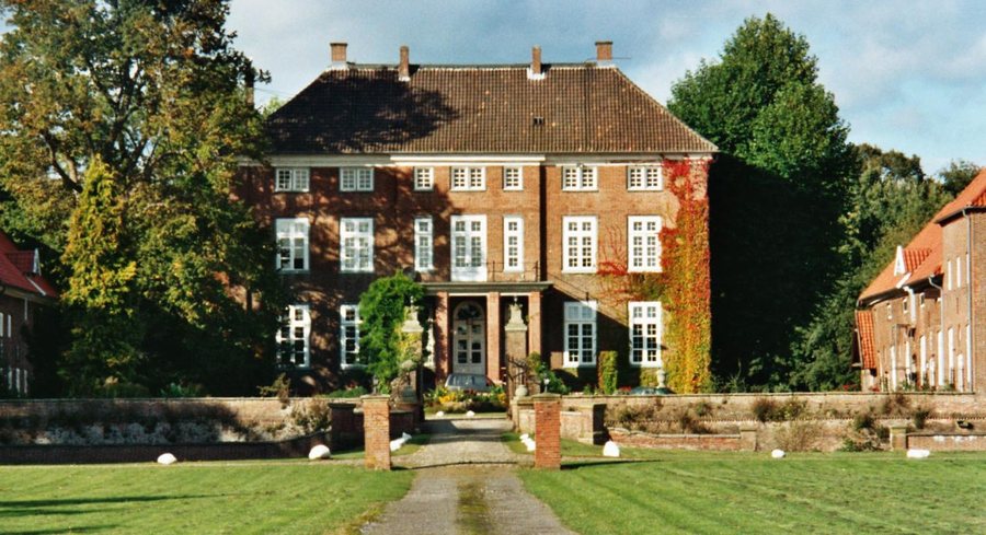 File:Nortrup Gut.jpg
