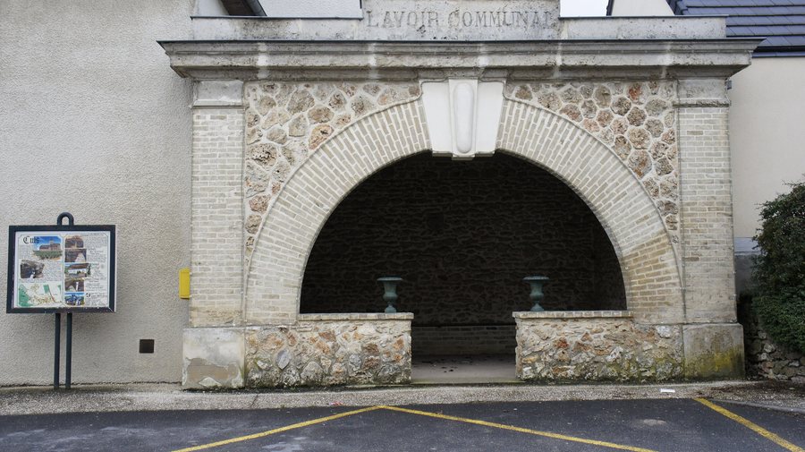 File:Lavoir CUIS 9796.JPG