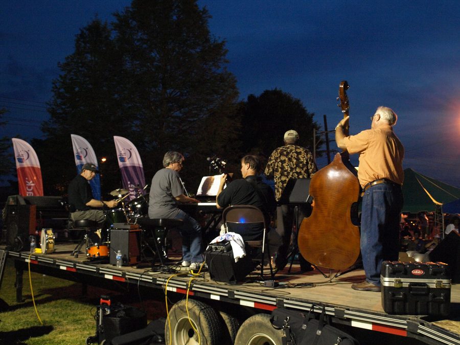Band bei einer Veranstaltung in Greenville, Mississippi