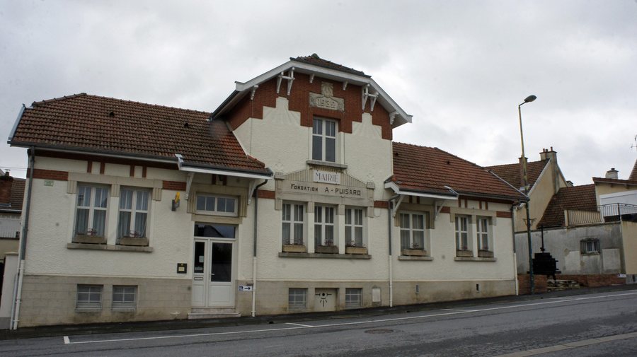 File:Mairie Cramant 9806.JPG