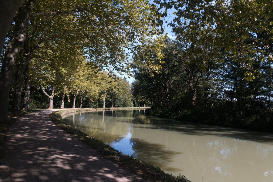 File:Renneville-Canal du Midi VE-20150927.jpg