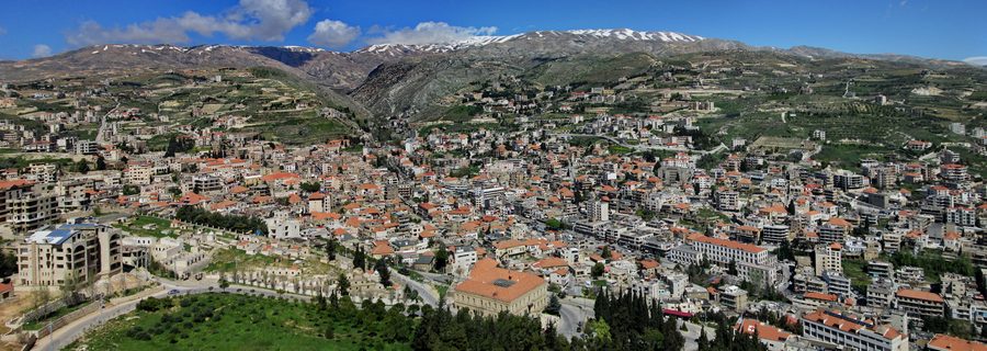 Zahlé nella pianura della Bekaa in Libano