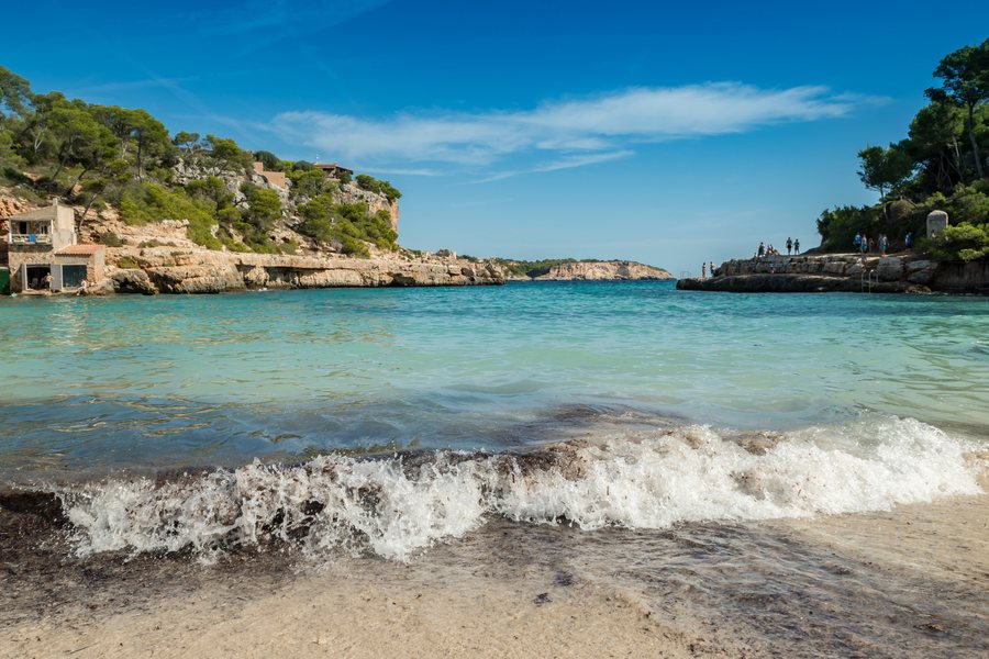 File:Cala Llombards (190269477).jpeg