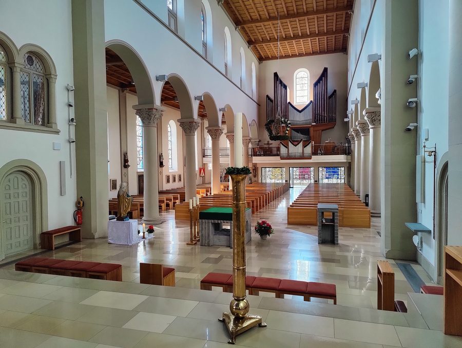 Katholische Pfarrkirche St. Laurentius in Deißlingen im Landkreis Rottweil