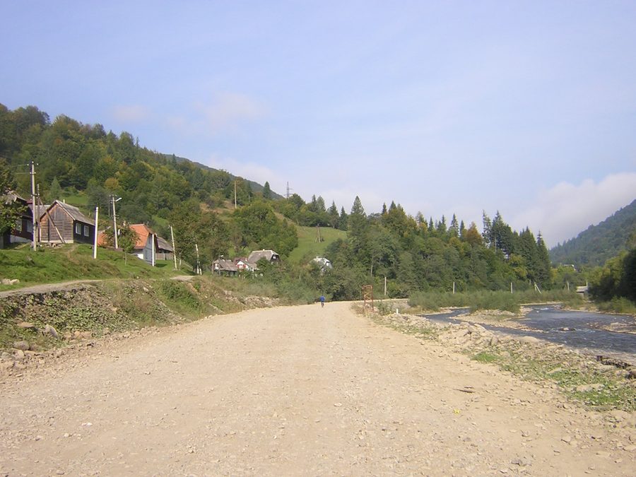 Vista di Ust-Chorna nell'Oblast di Zakarpattia, Ucraina