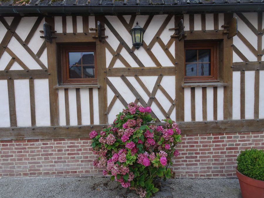File:Beauchamps, Lieu-Dieu, Somme, en2021 (1).jpg
