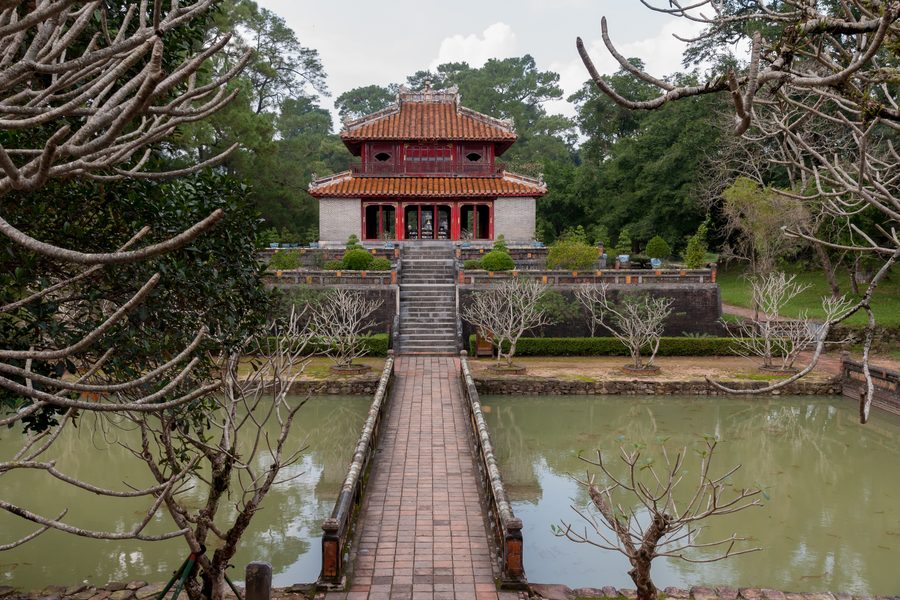 Grabmal des Kaisers Minh Mang bei Hue in der Provinz Thua Thien-Hue, Vietnam