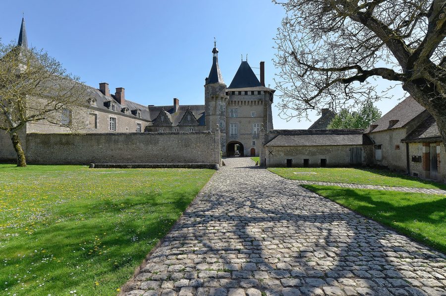 Basse-cour du Château de Talcy dans le Loir-et-Cher