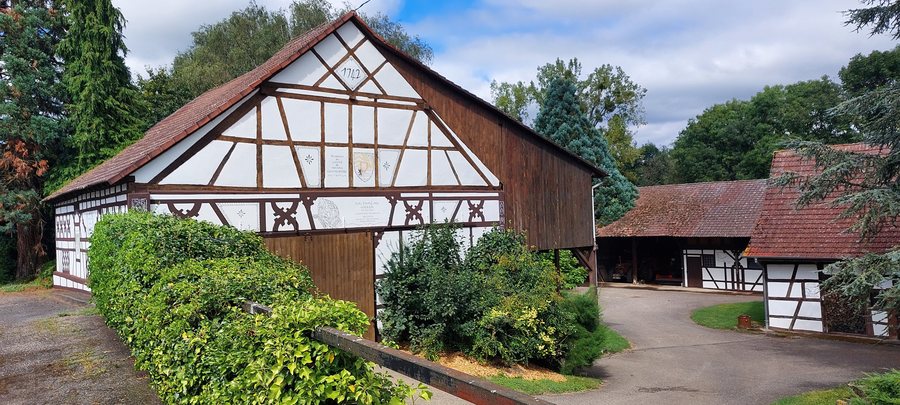 File:Kutzenhausen maison 1742 route de woerth241.jpg