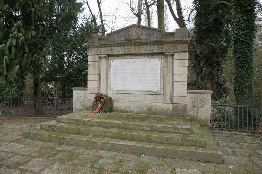 Monumento ai caduti per gli operai della Norddeutsche Wollkämmerei nell’area Nordwolle a Delmenhorst