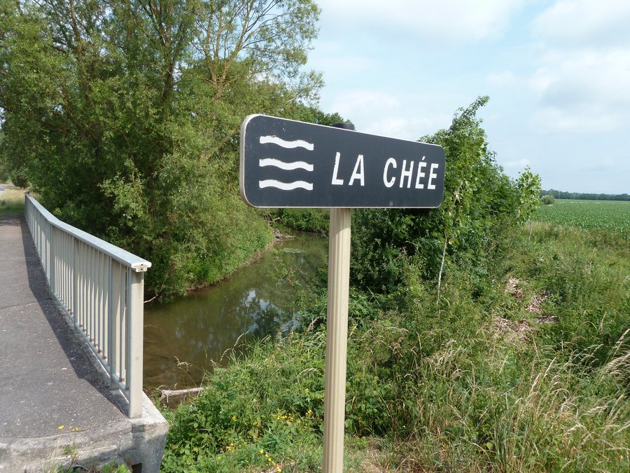 File:Nettancourt pont sur la Chée.jpg