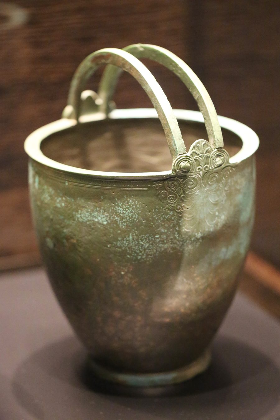 Bronzene Situla aus dem keltischen Fürstengrab von Waldalgesheim aus dem 4. Jahrhundert v. Chr.