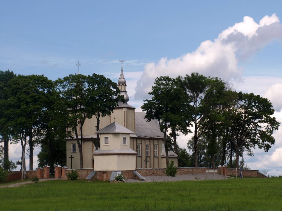 Kirche von Šešuoliai in Litauen
