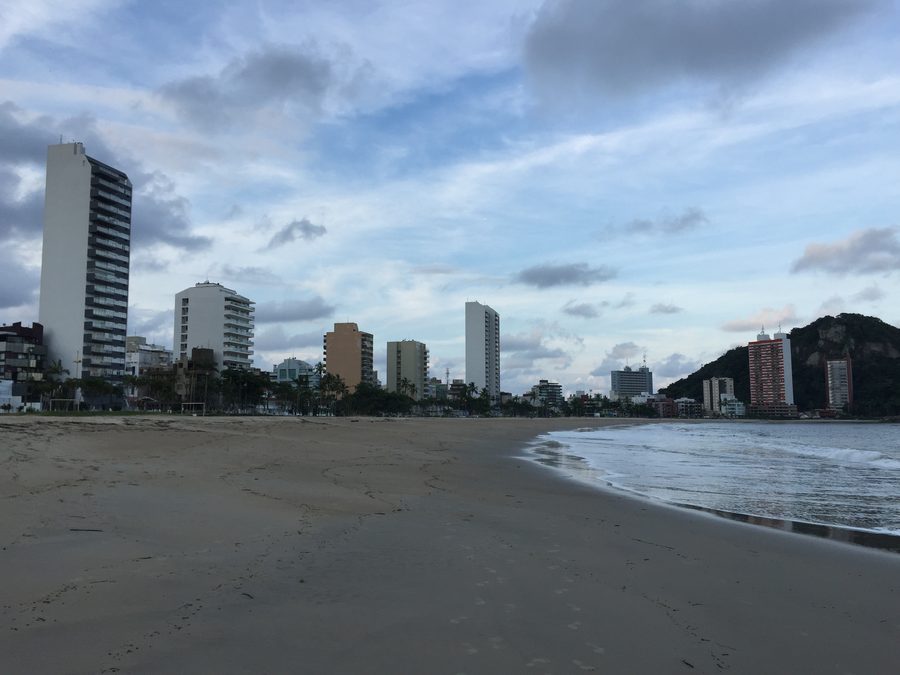 Spiaggia sull’Orla da Praia de Caiobá a Matinhos